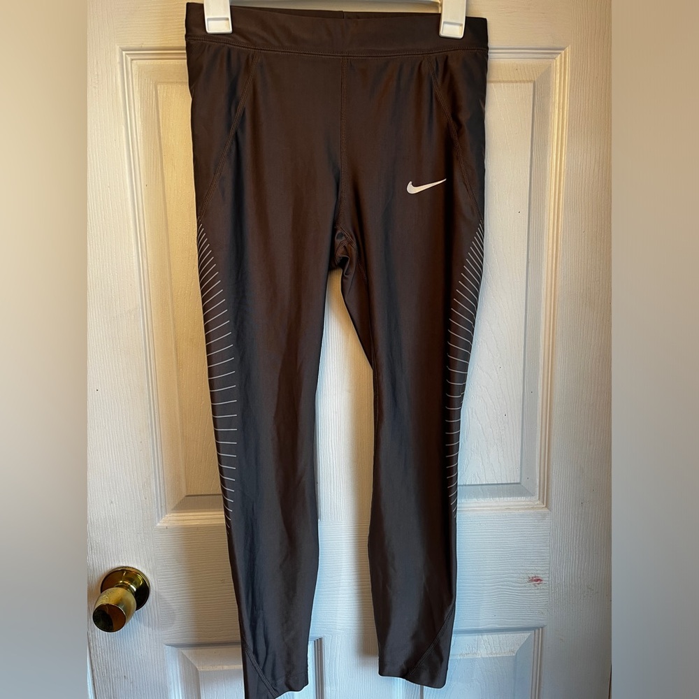 Nike dri- fit leggings